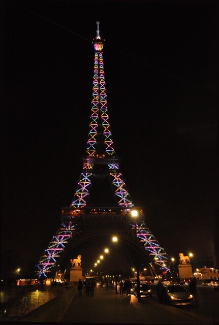 min 2009 12 14 paris night 050